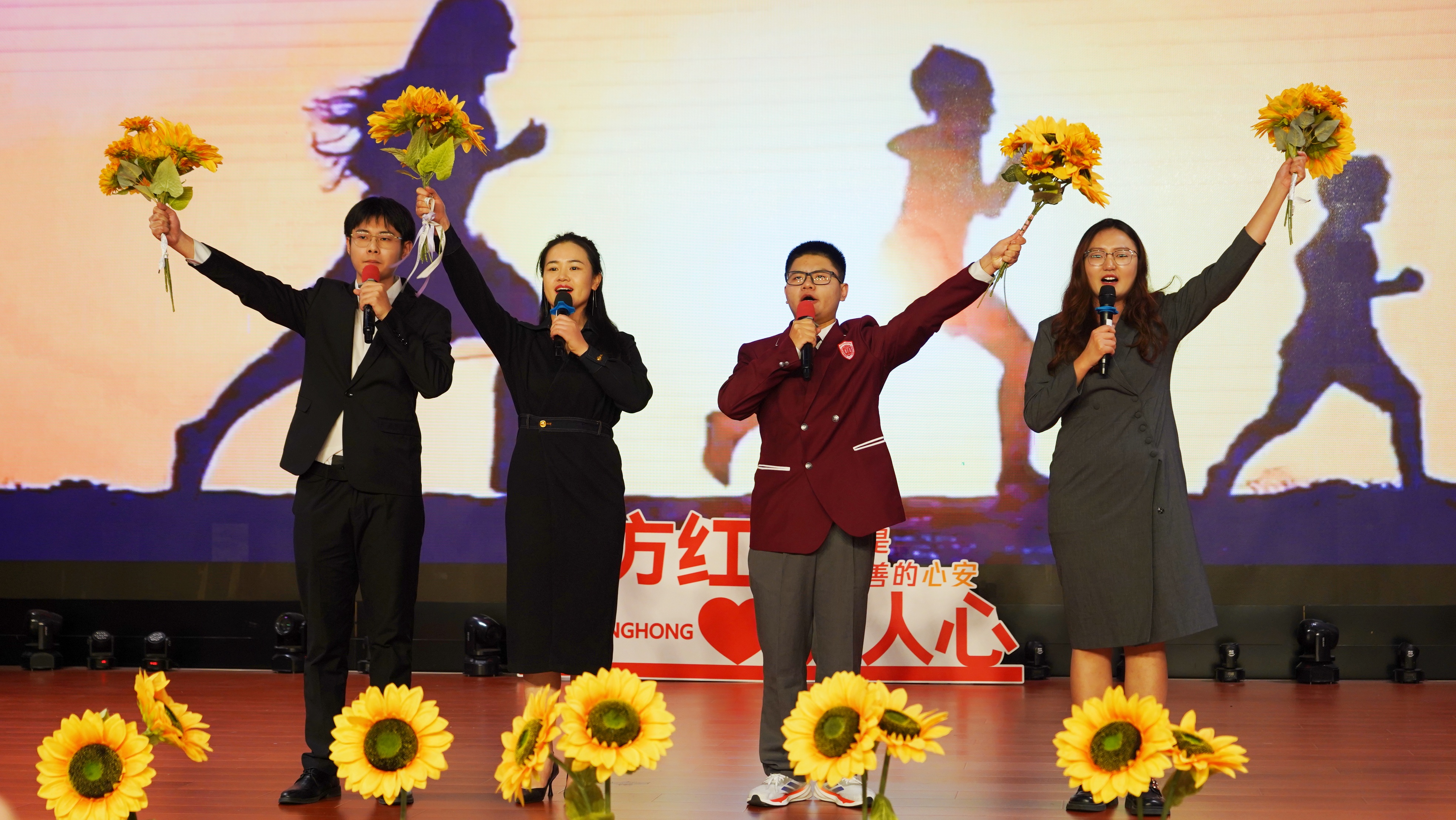 师生共讲幸福故事，携手传承育人初心 | 北京东方红学校师德师风主题活动温情启幕